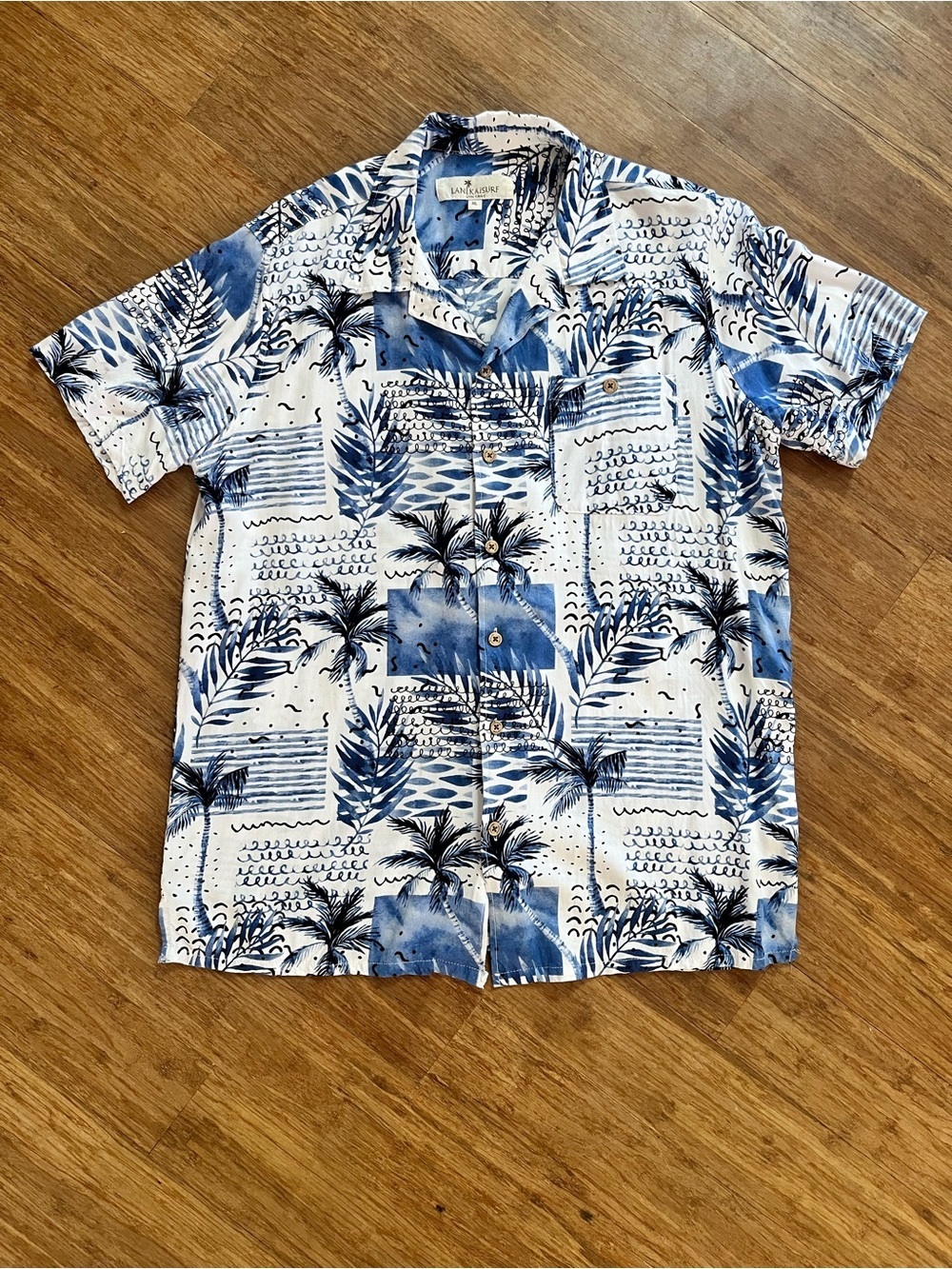 Lanakaisurf Hawaiian Button Up Shirt Size XL Blue Tropical Palm Print Aloha